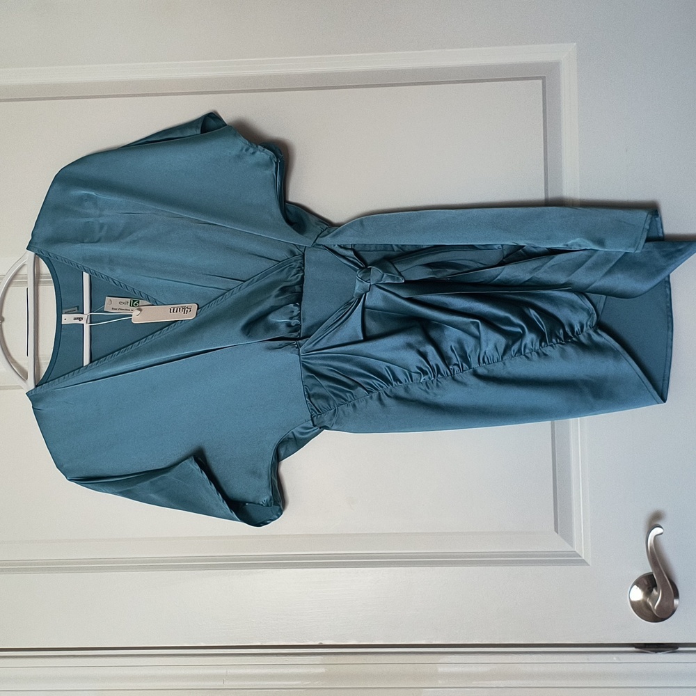 NWT Glam Women's Satin Dress